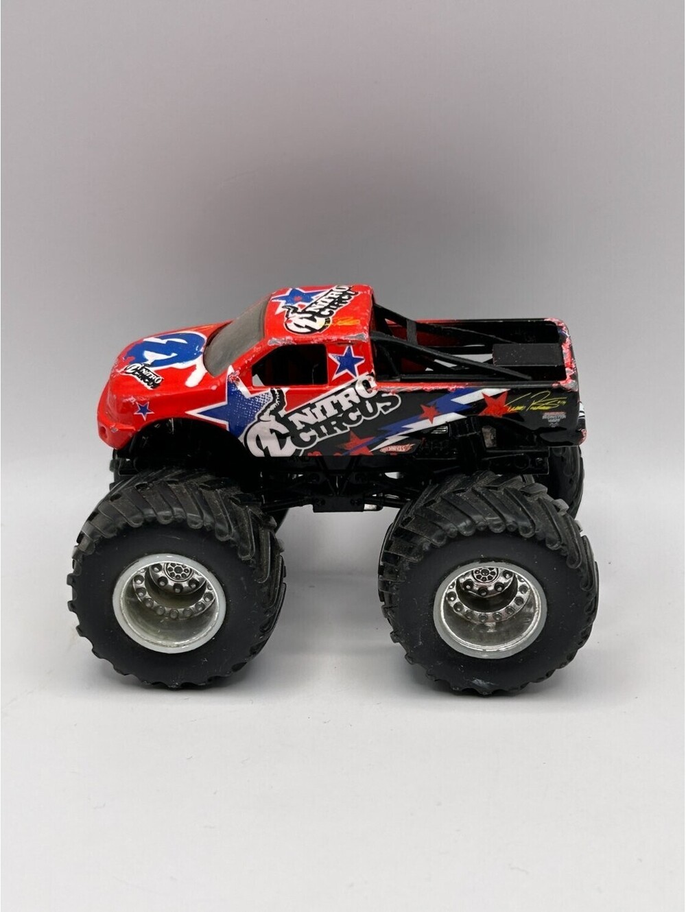 Hot Wheels Monster Jam Nitro Circus 1:64 Diecast Monster Truck Travis Pastrana